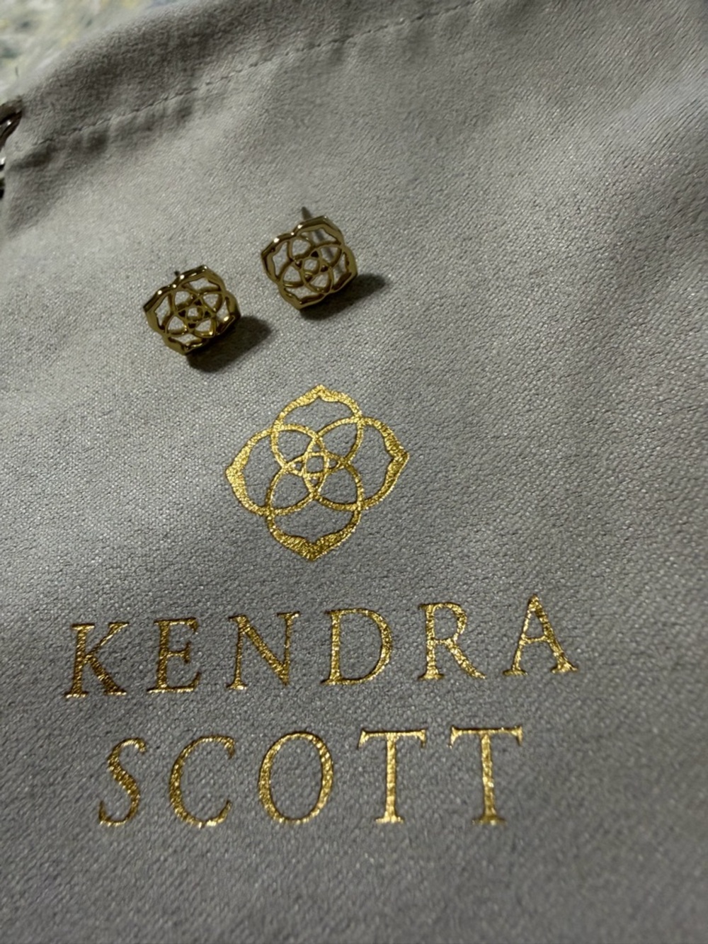 Kendra Scott Gold Floral Filigree Stud Earrings